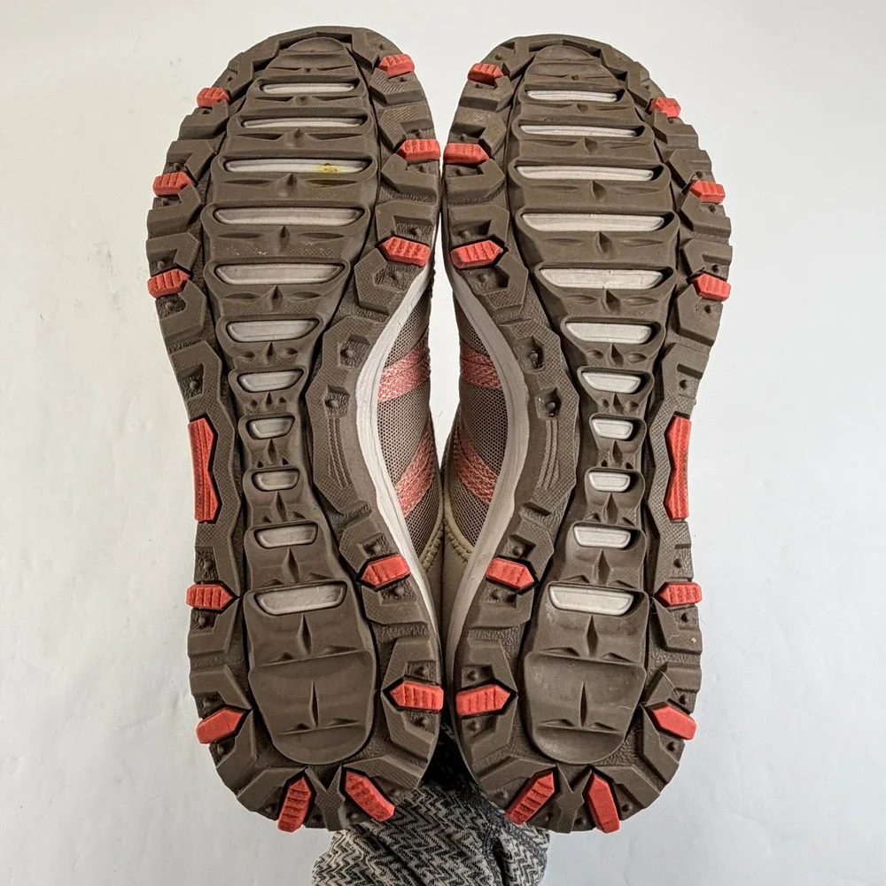 Skechers Seager Hiker Shoes Womens 10 Taupe Pink Bungee Athleisure Trail Slip On
